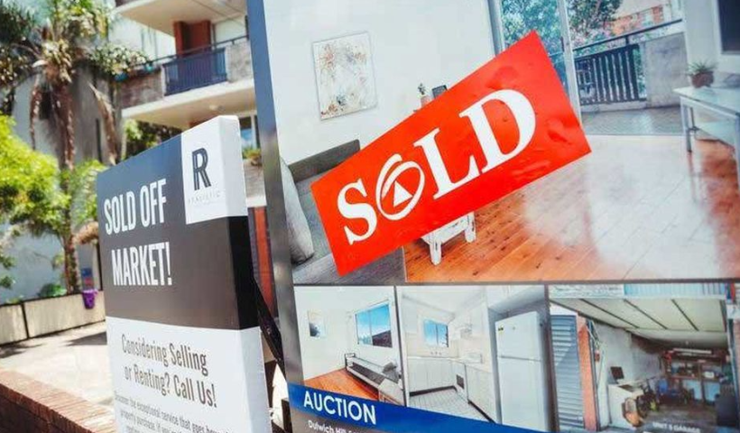 Auction market declines amid wet weather and rising interest rates