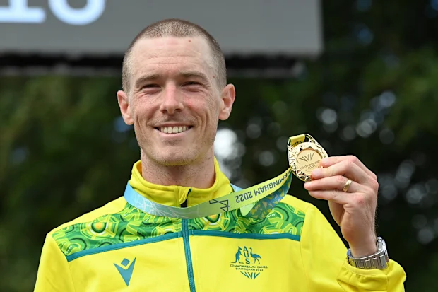 Former Olympic cyclist allegedly caught driving while banned after crash that killed his wife