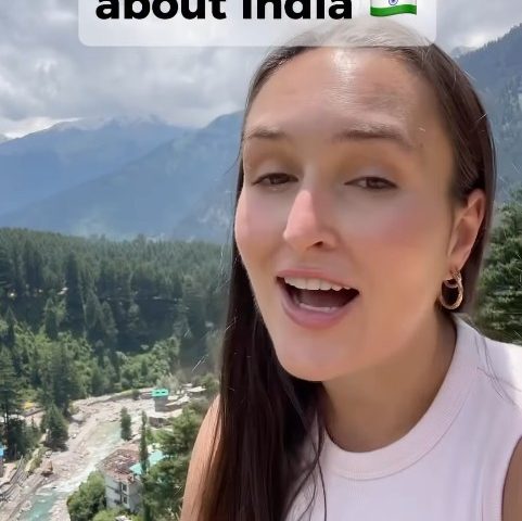 Australian solo traveller wins hearts with praise for India’s kindness and hospitality