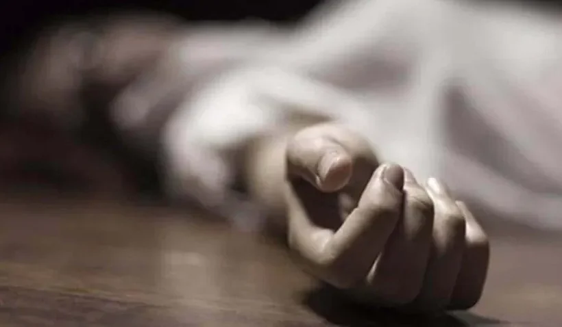 A man has died after being stabbed during an alleged daylight attack in Geelong, Victoria.